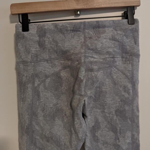 Athleta Sandbar Be Present Capri Crops Leggings | Size Small - Picture 8 of 9